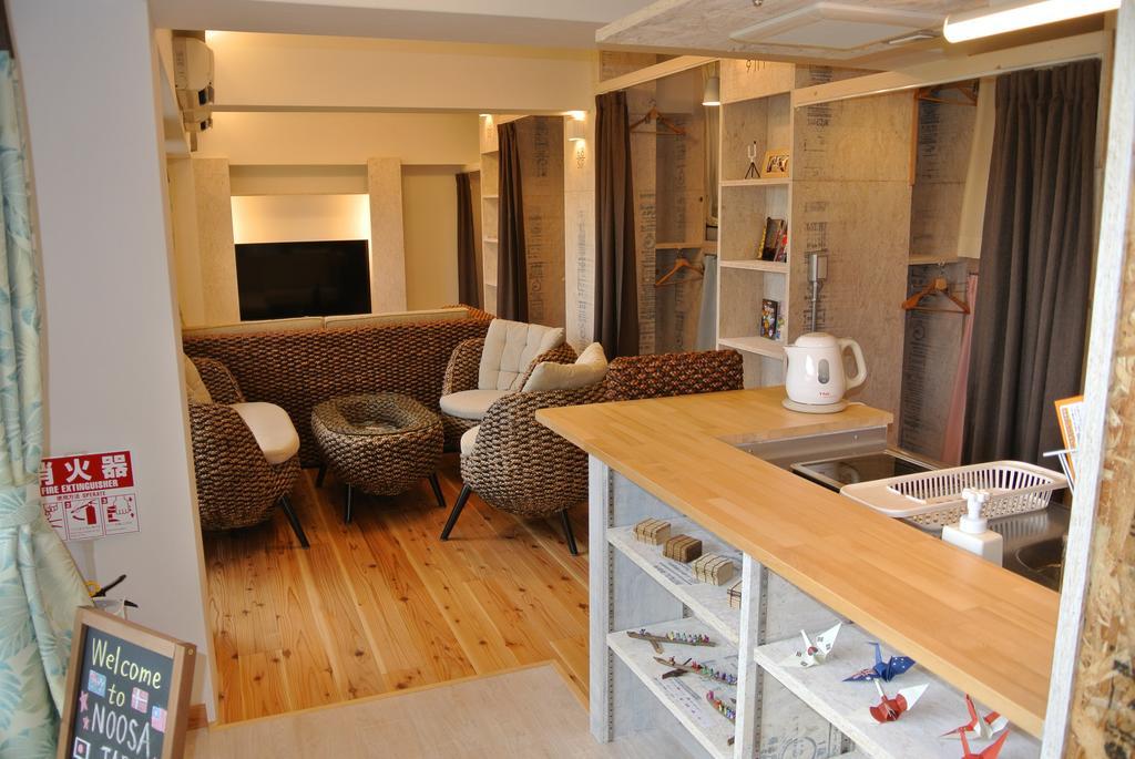 Backpackers Hotel Noosa Japan In Takatsuki Tonda Dış mekan fotoğraf