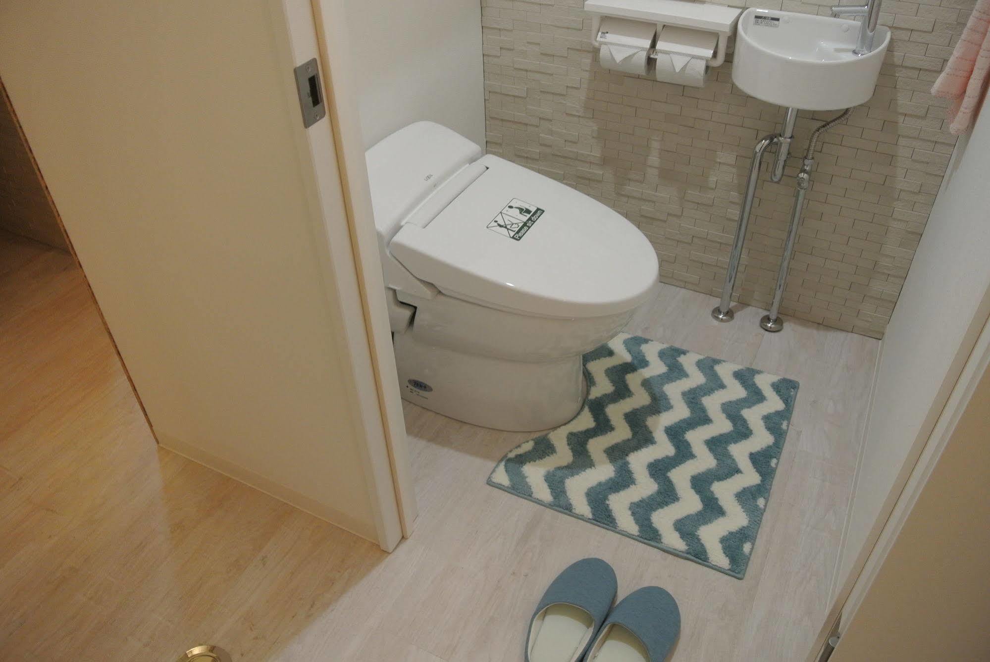 Backpackers Hotel Noosa Japan In Takatsuki Tonda Dış mekan fotoğraf